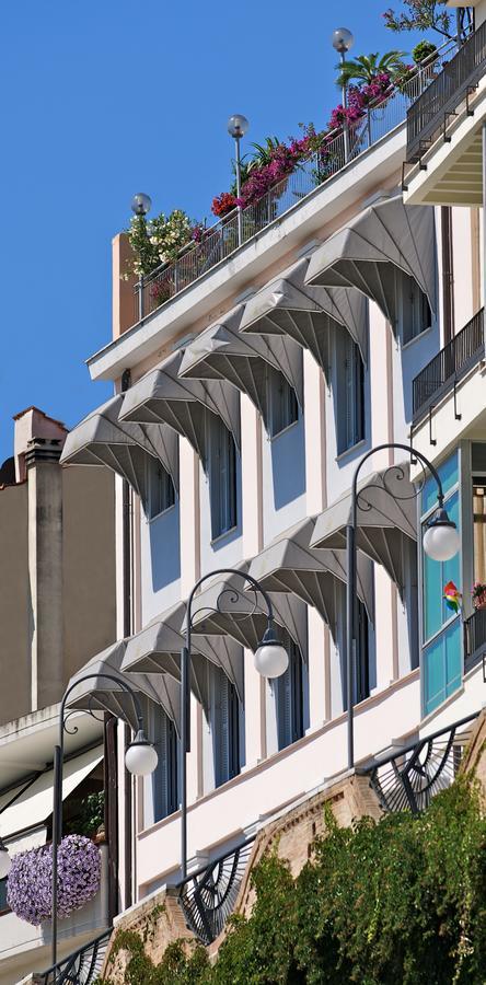 Hotel Ideale Ortona Bagian luar foto